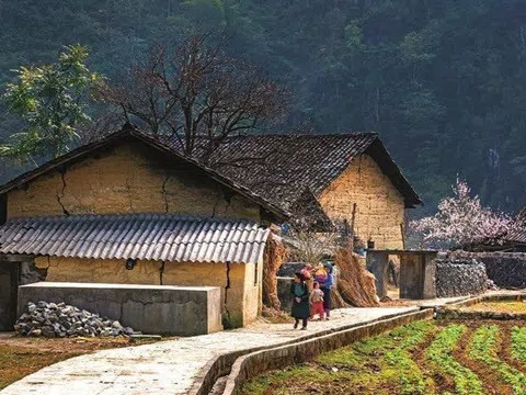 Lao Xa- Làng nghề làm bạc lâu đời tại Hà Giang